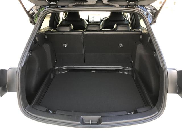 カローラツーリング ハイブリッド　ダブルバイビー　フルセグＴＣナビ＋バックモニター＋ＥＴＣ＋ドライブレコーダー前後＋ブラインドスポットモニター＋スマートキー（47枚目）