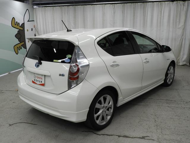 アクア Ｓ　フルセグメモリナビ＋バックモニター＋ＥＴＣ＋モデリスタフルエアロ＋純正アルミホイール＋スマートキー＋ワンオーナー（6枚目）