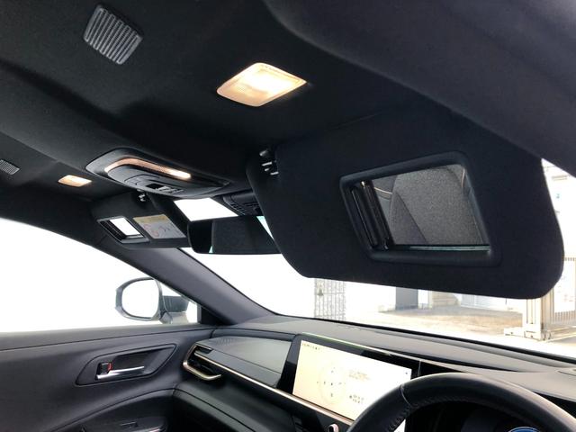 クラウンクロスオーバー Ｇアドバンスド　ディスプレイオーディオ＋パノラミックビューモニター＋ＥＴＣ＋ドラレコ前後＋ＡＣ１００Ｖ電源＋スマートキー＋ワンオーナー（17枚目）