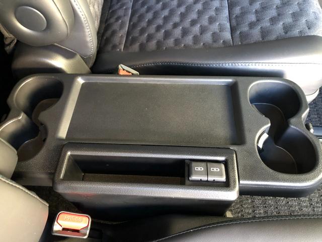 �g���^�F�蒆�ÎԂ𒆐S�ɓW�����Ă���܂��I�g���^�f�B�[���[�Ȃ�ł͂̈��S�����͂��v���܂��I