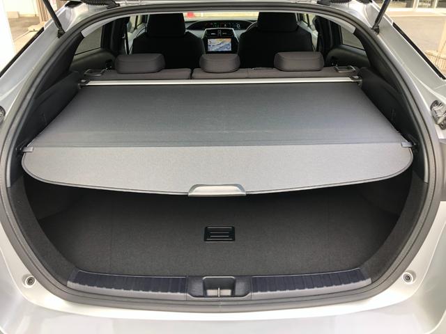 プリウス Ａ　ＴＣナビ＋バックモニター＋ＥＴＣ＋ドライブレコーダー＋ブラインドスポットモニター＋純正アルミホイール＋スマートキー＋ワンオーナー（46枚目）