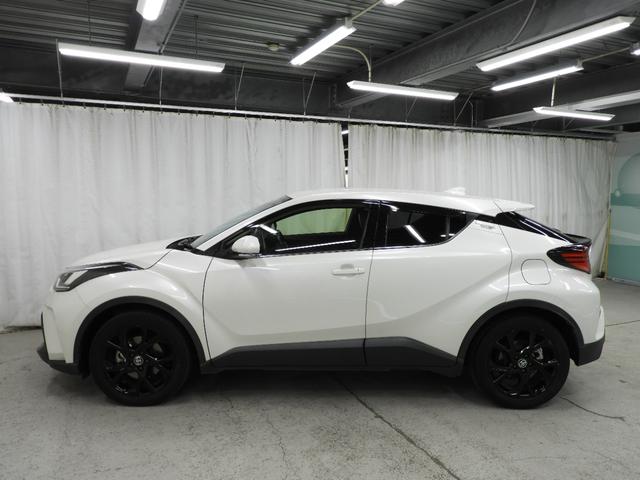 Ｃ－ＨＲ Ｇ　モード　ネロ　セーフティプラス　ＴＣナビ＋パノラミックビューモニター＋ＥＴＣ＋ドライブレコーダー＋ブラインドスポットモニター＋スマートキー＋ワンオーナー（9枚目）