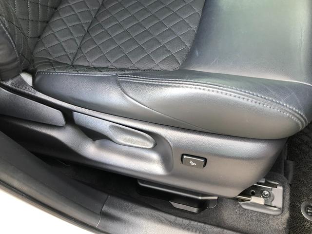 Ｃ－ＨＲ Ｇ　モード　ネロ　セーフティプラス　ＴＣナビ＋パノラミックビューモニター＋ＥＴＣ＋ドライブレコーダー＋ブラインドスポットモニター＋スマートキー＋ワンオーナー（19枚目）