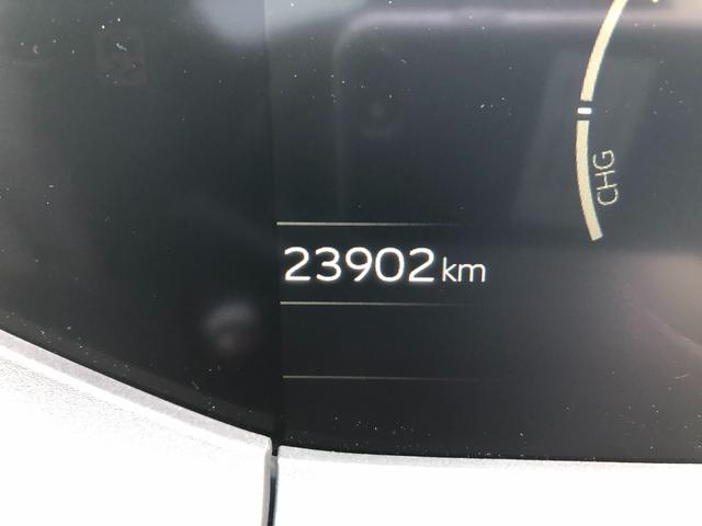 プリウス Ｕ　ディスプレイオーディオ＋バックガイドモニター＋ＥＴＣ＋シートヒーター＋ＡＣ１００Ｖ電源＋スマートキー＋ワンオーナー（29枚目）