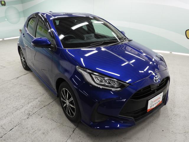 ヤリス 　ＴＣナビ＋パノラミックビューモニター＋ＥＴＣ＋ドライブレコーダー＋シートヒーター＋スマートキー＋ワンオーナー（4枚目）