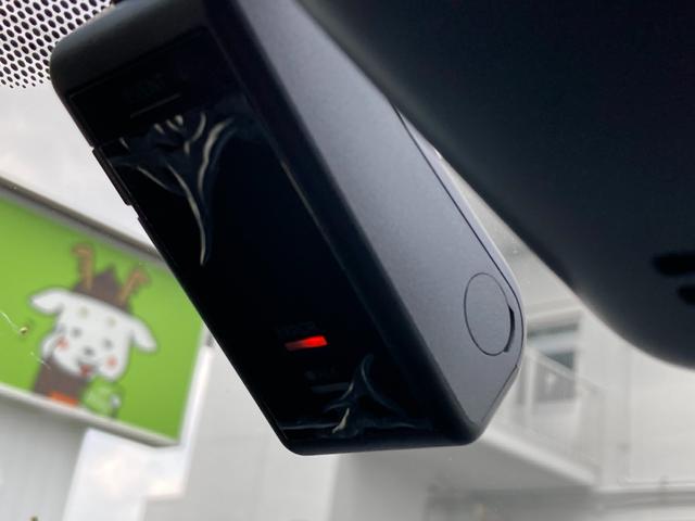 ヤリス 　ＴＣナビ＋パノラミックビューモニター＋ＥＴＣ＋ドライブレコーダー＋シートヒーター＋スマートキー＋ワンオーナー（21枚目）