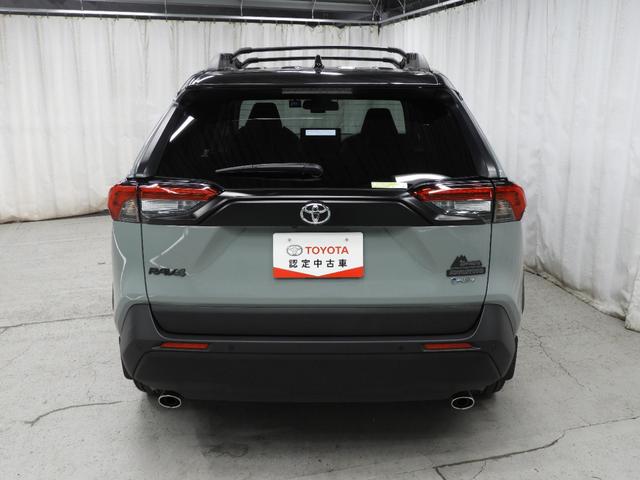 RAV4 ハイブリッドアドベンチャー オフロードパッケージII 試乗車+10.5インチTCナビ+パノラミックビューモニター+ETC+ドライブレコーダー前後+BSM+合成皮革シート+スマートキー+ワンオーナー(7枚目)