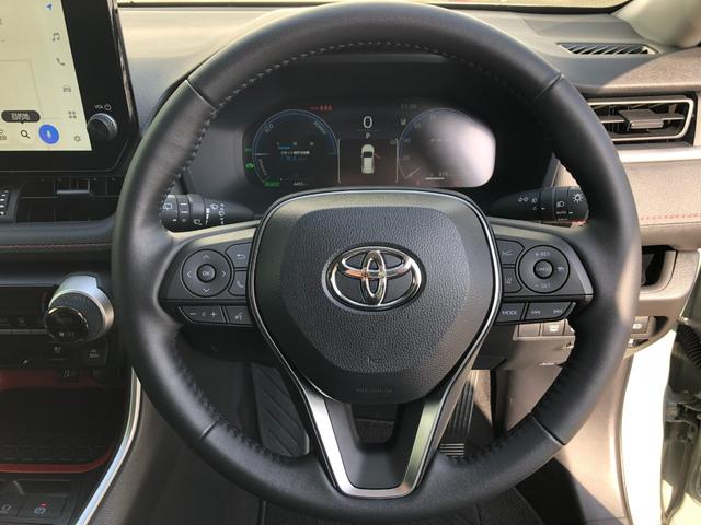RAV4 ハイブリッドアドベンチャー オフロードパッケージII 試乗車+10.5インチTCナビ+パノラミックビューモニター+ETC+ドライブレコーダー前後+BSM+合成皮革シート+スマートキー+ワンオーナー(19枚目)