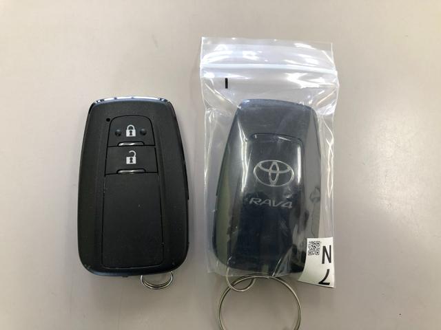 RAV4 ハイブリッドアドベンチャー オフロードパッケージII 試乗車+10.5インチTCナビ+パノラミックビューモニター+ETC+ドライブレコーダー前後+BSM+合成皮革シート+スマートキー+ワンオーナー(59枚目)