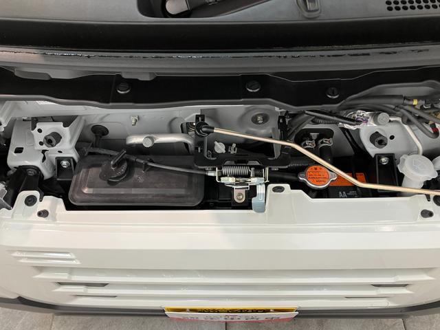 ハイゼットカーゴ ＤＸ　４ＷＤ　ＣＶＴ　ドライブレコーダー　キーレスエントリー　衝突被害軽減ブレーキ　コーナーセンサー　電子制御式４ＷＤ　ＣＶＴ　ドライブレコーダー　ＡＭ／ＦＭラジオ　両側スライドドア　オートライト　キーレスエントリー　マニュアルエアコン　マニュアルレベリング（9枚目）