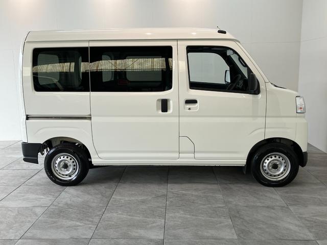 ハイゼットカーゴ ＤＸ　パートタイム４ＷＤ　ＣＶＴ車　キーレス　衝突被害軽減ブレーキ　スマアシ　コーナーセンサー　キーレス　前席パワーウインドウ　ＡＭ／ＦＭステレオ　両側スライドドア　パートタイム４ＷＤ　オートライト（24枚目）