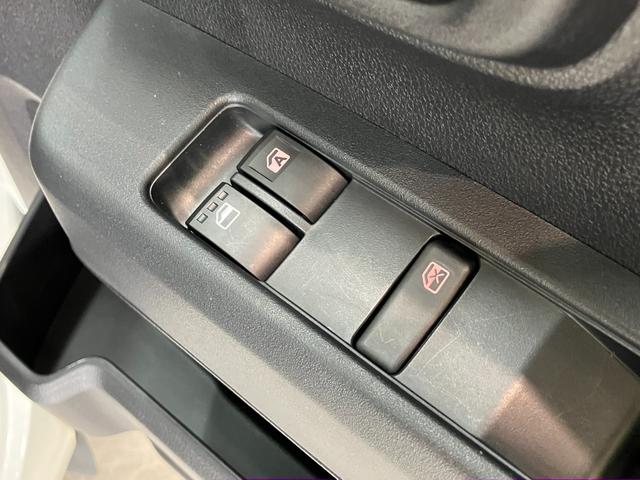 ハイゼットカーゴ ＤＸ　パートタイム４ＷＤ　ＣＶＴ車　キーレス　衝突被害軽減ブレーキ　スマアシ　コーナーセンサー　キーレス　前席パワーウインドウ　ＡＭ／ＦＭステレオ　両側スライドドア　パートタイム４ＷＤ　オートライト（44枚目）