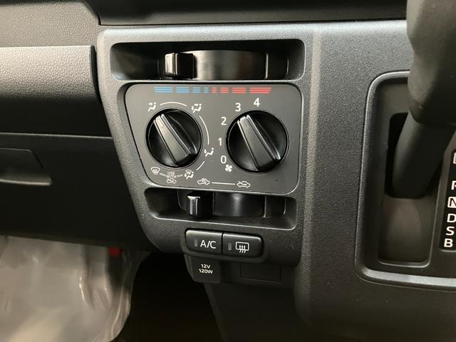 ハイゼットカーゴ ＤＸ　パートタイム４ＷＤ　ＣＶＴ車　キーレス　衝突被害軽減ブレーキ　スマアシ　コーナーセンサー　キーレス　前席パワーウインドウ　ＡＭ／ＦＭステレオ　両側スライドドア　パートタイム４ＷＤ　オートライト（48枚目）