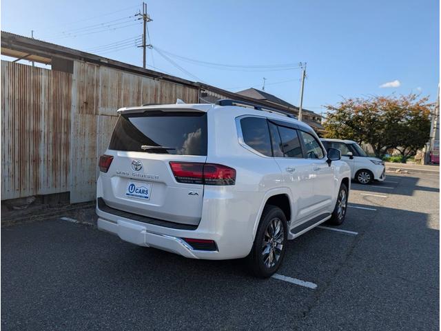 ランドクルーザー ＺＸ　純正ナビ　ヒッチメンバー　クールボックス　電動リアデフロック　サイドバイザー　リアモニター　サンルーフ（8枚目）