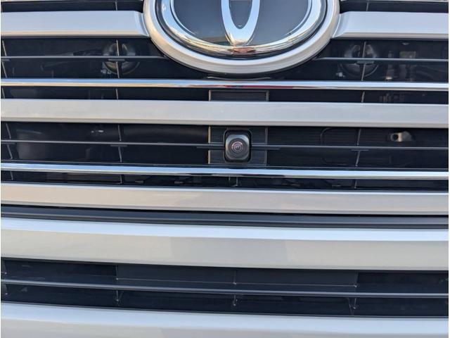 ランドクルーザー ＺＸ　純正ナビ　ヒッチメンバー　クールボックス　電動リアデフロック　サイドバイザー　リアモニター　サンルーフ（12枚目）