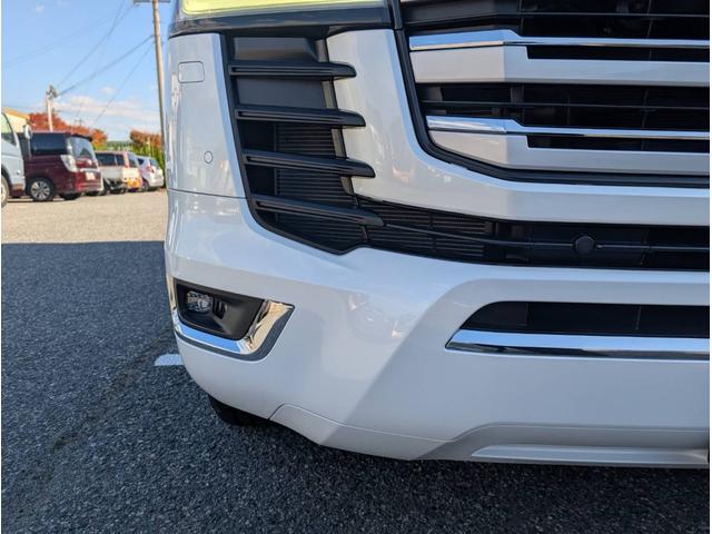 ランドクルーザー ＺＸ　純正ナビ　ヒッチメンバー　クールボックス　電動リアデフロック　サイドバイザー　リアモニター　サンルーフ（13枚目）