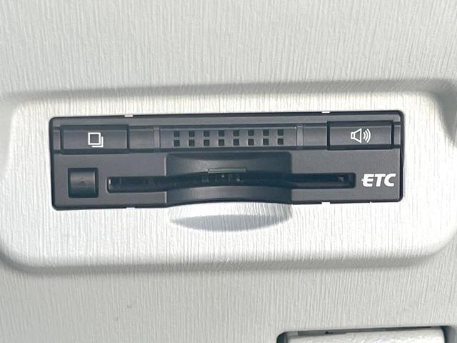 プリウスアルファ Ｓツーリングセレクション　ＳＤナビ　ＬＥＤヘッド　ビルトインＥＴＣ　オートライト　オートエアコン　純正１７インチアルミ　Ｂｌｕｅｔｏｏｔｈ　フルセグ（4枚目）