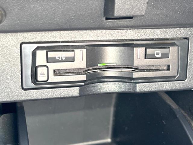 アルファード ２．５Ｓ　Ａパッケージ　ＳＤナビ　バックカメラ　スマートキー　ＬＥＤヘッド　ビルトインＥＴＣ　オートライト　デュアルエアコン　純正１７インチアルミ　リアエアコン　Ｂｌｕｅｔｏｏｔｈ　ＣＤ　ＤＶＤ再生　フルセグ（38枚目）