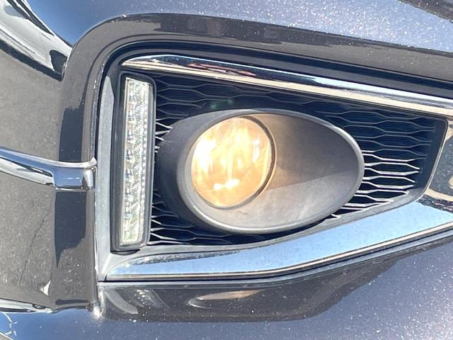 エルグランド ３５０ハイウェイスターアーバンクロム　サンルーフ　両側電動ドア　純正ＳＤナビ　バックカメラ　電動リアゲート　ハーフレザーシート　ドラレコ　スマートキー　ＬＥＤヘッド　ビルトインＥＴＣ　クルコン　オートライト　デュアルエアコン（30枚目）