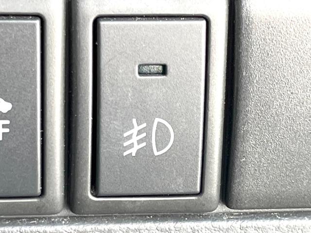 スペーシアカスタム ＸＳ　ＳＤナビ　衝突被害軽減システム　ＨＩＤヘッド　ＥＴＣ　オートライト　オートエアコン　純正１４インチアルミ　Ｂｌｕｅｔｏｏｔｈ　ＤＶＤ再生（25枚目）