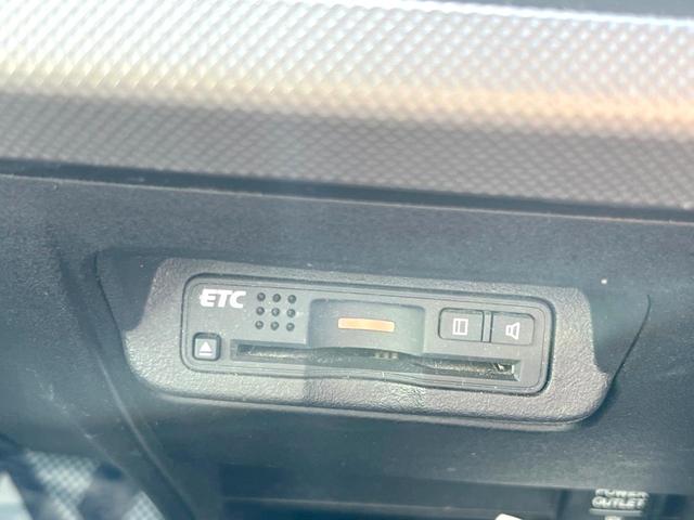 フリードハイブリッド ジャストセレクション 両側電動ドア 純正SDナビ バックカメラ ハーフレザーシート スマートキー HIDヘッド ビルトインETC クルコン オートライト オートエアコン 純正15インチアルミ Bluetooth CD(6枚目)