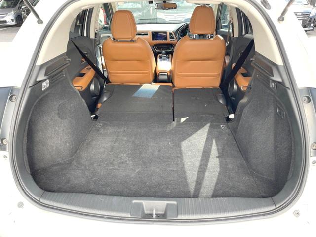 ヴェゼル ハイブリッドZ・ホンダセンシング 純正SDナビ バックカメラ 衝突被害軽減システム レーダークルーズ ハーフレザーシート ドラレコ スマートキー LEDヘッド ビルトインETC オートライト オートエアコン 純正17インチアルミ(11枚目)