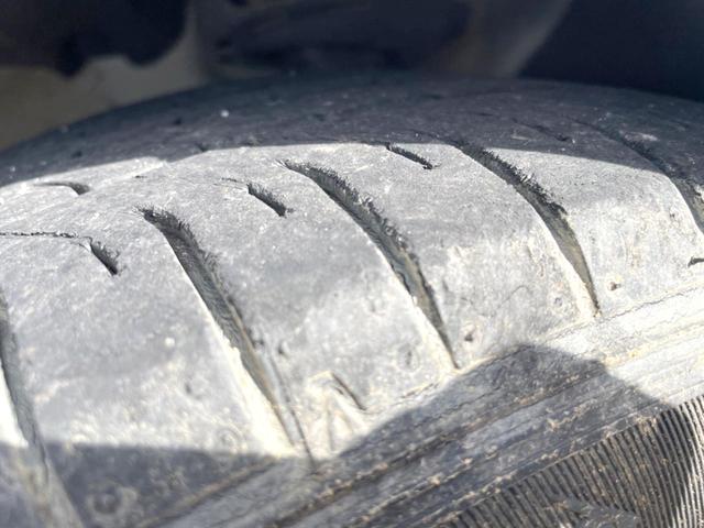 ヴェゼル ハイブリッドZ・ホンダセンシング 純正SDナビ バックカメラ 衝突被害軽減システム レーダークルーズ ハーフレザーシート ドラレコ スマートキー LEDヘッド ビルトインETC オートライト オートエアコン 純正17インチアルミ(42枚目)