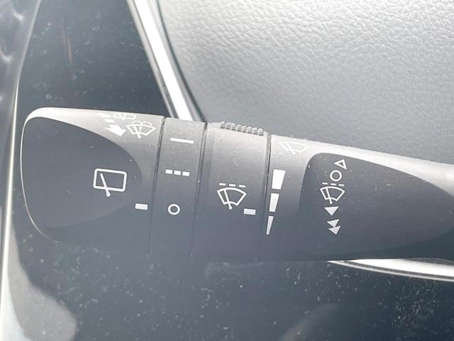 プリウス S 純正SDナビ バックカメラ 衝突被害軽減システム レーダークルーズ ドラレコ コーナーセンサー スマートキー LEDヘッド ビルトインETC オートハイビーム オートライト オートエアコン(26枚目)