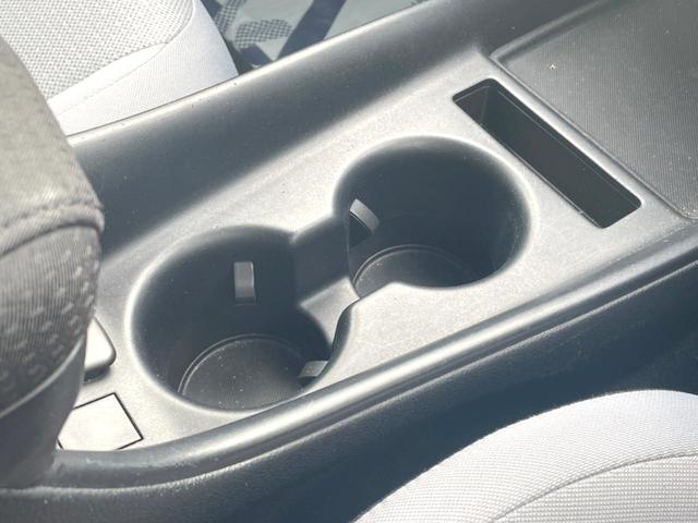 プリウス S 純正SDナビ バックカメラ 衝突被害軽減システム レーダークルーズ ドラレコ コーナーセンサー スマートキー LEDヘッド ビルトインETC オートハイビーム オートライト オートエアコン(40枚目)