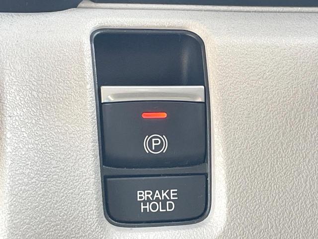 N-BOX ベースグレード 電動スライドドア 衝突被害軽減システム レーダークルーズ 禁煙車 コーナーセンサー スマートキー LEDヘッド 車線逸脱警報 オートライト オートエアコン CD(27枚目)