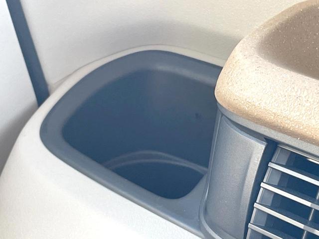 N-BOX ベースグレード 電動スライドドア 衝突被害軽減システム レーダークルーズ 禁煙車 コーナーセンサー スマートキー LEDヘッド 車線逸脱警報 オートライト オートエアコン CD(39枚目)