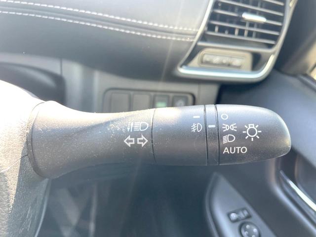 セレナ ハイウェイスター　Ｖセレクション　全周囲カメラ　衝突被害軽減システム　ドラレコ　コーナーセンサー　ＬＥＤヘッド　オートライト　オートエアコン　Ｂｌｕｅｔｏｏｔｈ　ＣＤ　ＤＶＤ再生（35枚目）