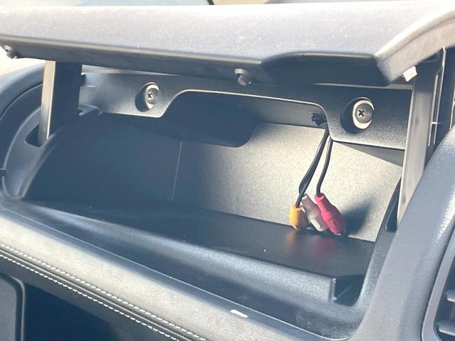 セレナ ハイウェイスター　Ｖセレクション　全周囲カメラ　衝突被害軽減システム　ドラレコ　コーナーセンサー　ＬＥＤヘッド　オートライト　オートエアコン　Ｂｌｕｅｔｏｏｔｈ　ＣＤ　ＤＶＤ再生（40枚目）