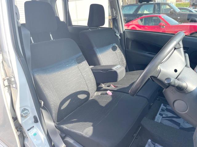 ムーヴ カスタム　Ｘリミテッド　バックカメラ　スマートキー　ＨＩＤヘッド　純正１４インチアルミ　オートエアコン　ＣＤ　地デジ（8枚目）