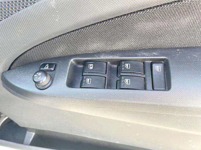 ムーヴ カスタム　Ｘリミテッド　バックカメラ　スマートキー　ＨＩＤヘッド　純正１４インチアルミ　オートエアコン　ＣＤ　地デジ（23枚目）