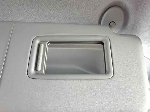 シエンタ Ｇ　純正ナビ　ＨＩＤヘッド　ビルトインＥＴＣ　純正１５インチアルミ　オートエアコン　Ｂｌｕｅｔｏｏｔｈ　ＣＤ　地デジ（32枚目）