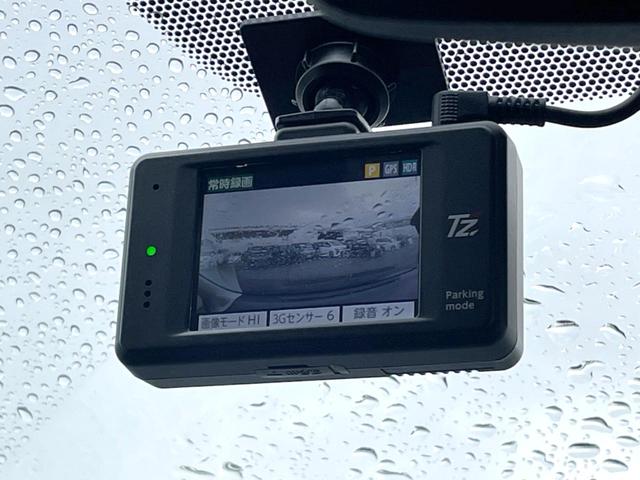 ヴィッツ Ｆ　セーフティーエディションＩＩ　バックカメラ　衝突被害軽減システム　ドラレコ　コーナーセンサー　スマートキー　ＬＥＤヘッド　ビルトインＥＴＣ　オートライト　Ｂｌｕｅｔｏｏｔｈ　ＣＤ　ＤＶＤ再生　フルセグ　ＬＥＤフォグ（6枚目）