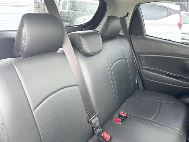 ヴィッツ Ｆ　セーフティーエディションＩＩ　バックカメラ　衝突被害軽減システム　ドラレコ　コーナーセンサー　スマートキー　ＬＥＤヘッド　ビルトインＥＴＣ　オートライト　Ｂｌｕｅｔｏｏｔｈ　ＣＤ　ＤＶＤ再生　フルセグ　ＬＥＤフォグ（9枚目）