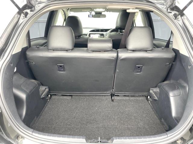 ヴィッツ Ｆ　セーフティーエディションＩＩ　バックカメラ　衝突被害軽減システム　ドラレコ　コーナーセンサー　スマートキー　ＬＥＤヘッド　ビルトインＥＴＣ　オートライト　Ｂｌｕｅｔｏｏｔｈ　ＣＤ　ＤＶＤ再生　フルセグ　ＬＥＤフォグ（10枚目）