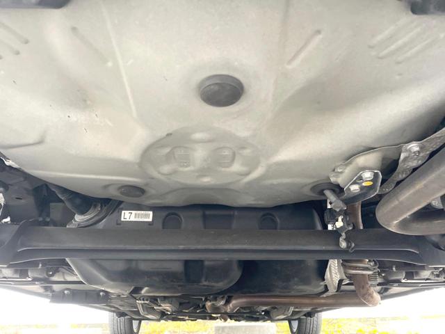 ヴィッツ Ｆ　セーフティーエディションＩＩ　バックカメラ　衝突被害軽減システム　ドラレコ　コーナーセンサー　スマートキー　ＬＥＤヘッド　ビルトインＥＴＣ　オートライト　Ｂｌｕｅｔｏｏｔｈ　ＣＤ　ＤＶＤ再生　フルセグ　ＬＥＤフォグ（19枚目）