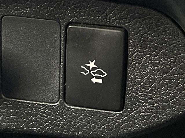 ヴィッツ Ｆ　セーフティーエディションＩＩ　バックカメラ　衝突被害軽減システム　ドラレコ　コーナーセンサー　スマートキー　ＬＥＤヘッド　ビルトインＥＴＣ　オートライト　Ｂｌｕｅｔｏｏｔｈ　ＣＤ　ＤＶＤ再生　フルセグ　ＬＥＤフォグ（30枚目）