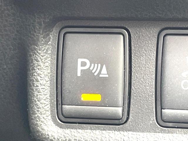 ノート ｅ－パワー　メダリスト　バックカメラ　レーダークルーズ　ハーフレザーシート　コーナーセンサー　スマートキー　ＬＥＤヘッド　ＥＴＣ　純正１５インチアルミ　オートライト　オートエアコン　Ｂｌｕｅｔｏｏｔｈ　ＣＤ　ＤＶＤ再生（33枚目）