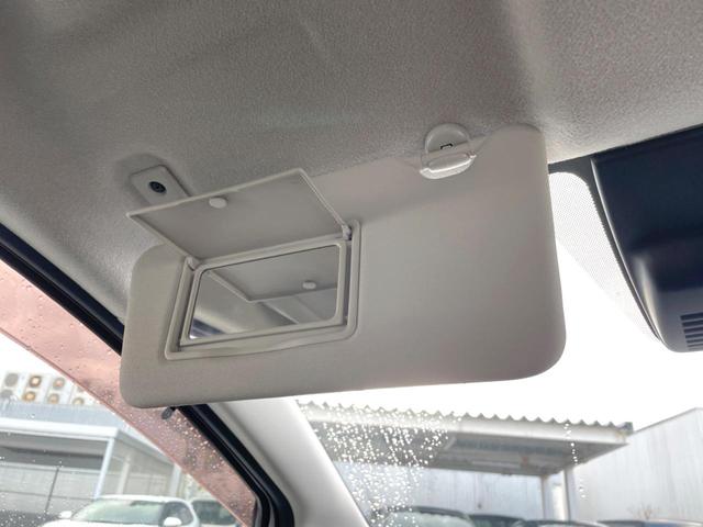 ノート ｅ－パワー　メダリスト　バックカメラ　レーダークルーズ　ハーフレザーシート　コーナーセンサー　スマートキー　ＬＥＤヘッド　ＥＴＣ　純正１５インチアルミ　オートライト　オートエアコン　Ｂｌｕｅｔｏｏｔｈ　ＣＤ　ＤＶＤ再生（41枚目）