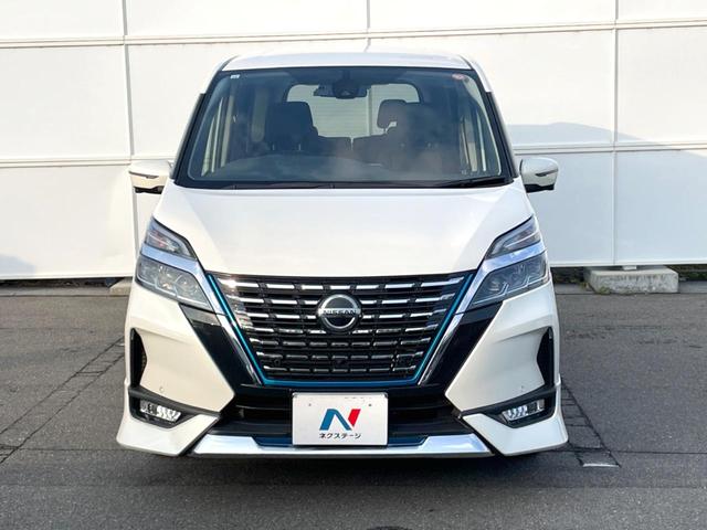 セレナ e-パワー ハイウェイスターV 両側電動ドア 全周囲カメラ 衝突被害軽減システム レーダークルーズ ドラレコ コーナーセンサー スマートキー LEDヘッド ビルトインETC 純正15インチアルミ オートハイビーム オートライト(14枚目)