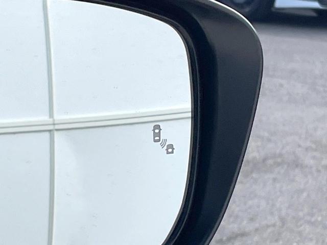 セレナ e-パワー ハイウェイスターV 両側電動ドア 全周囲カメラ 衝突被害軽減システム レーダークルーズ ドラレコ コーナーセンサー スマートキー LEDヘッド ビルトインETC 純正15インチアルミ オートハイビーム オートライト(29枚目)