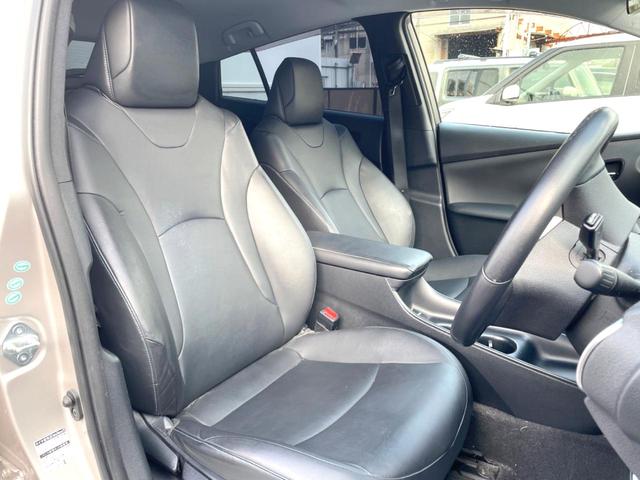 プリウス Sツーリングセレクション 純正SDナビ バックカメラ 100V電源 レザー調シート ドラレコ スマートキー LEDヘッド ビルトインETC クルコン 純正17インチアルミ オートハイビーム オートライト オートエアコン(8枚目)