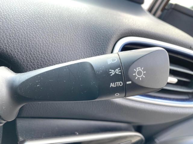 プリウス Sツーリングセレクション 純正SDナビ バックカメラ 100V電源 レザー調シート ドラレコ スマートキー LEDヘッド ビルトインETC クルコン 純正17インチアルミ オートハイビーム オートライト オートエアコン(29枚目)