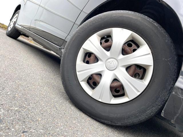 フリード Ｇ　ジャストセレクション＋　電動スライドドア　純正ＳＤナビ　バックカメラ　ハーフレザーシート　スマートキー　ＨＩＤヘッド　ビルトインＥＴＣ　オートライト　オートエアコン　Ｂｌｕｅｔｏｏｔｈ　ＣＤ　ＤＶＤ再生　フルセグ（14枚目）