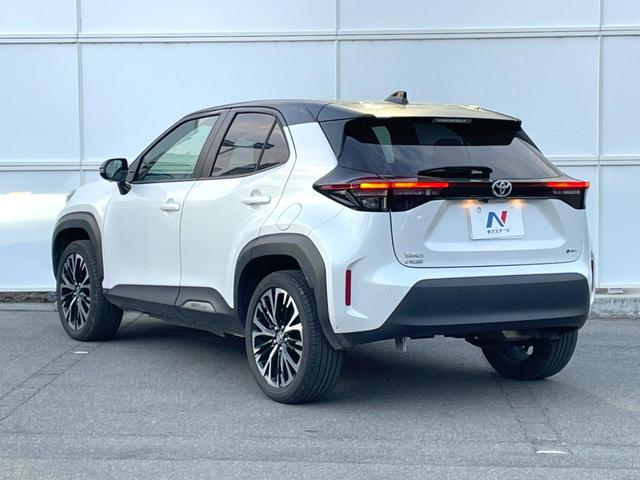 ヤリスクロス ハイブリッドZ 全周囲カメラ 衝突被害軽減システム レーダークルーズ ハーフレザーシート パワーシート ドラレコ コーナーセンサー スマートキー LEDヘッド ビルトインETC 純正18インチアルミ(50枚目)