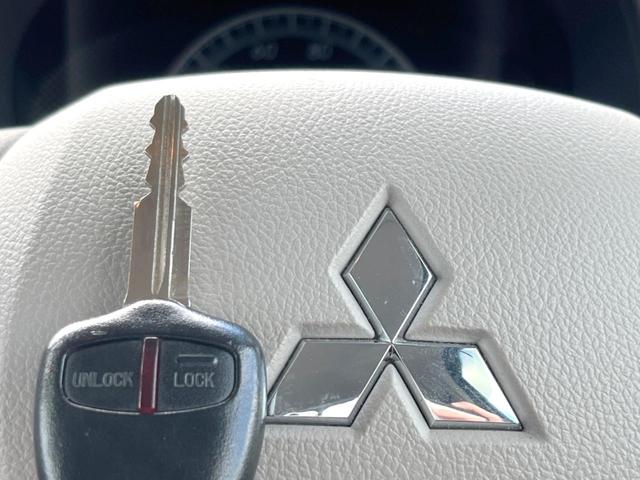 �y�L�[���X�z�������ꂽ�ꏊ����ł��{�^����Ńh�A�̊J���E�{�����ł���̂łƂ��Ă��֗��I�h�A�̌�������ɏ������邱�Ƃ�����܂���